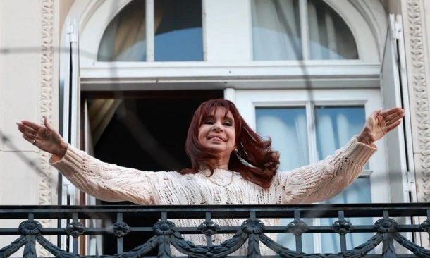 CABA – Cristina Kirchner: “Vamos a volver”
